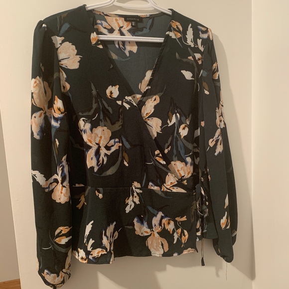 Dynamite blouses - Picture 1 of 4